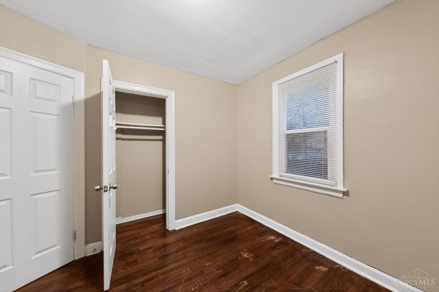 1166 Groesbeck Road, Cincinnati, OH 45224