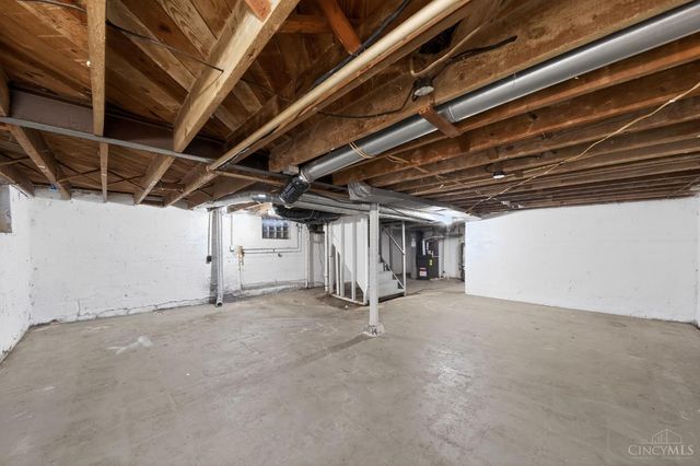 1166 Groesbeck Road, Cincinnati, OH 45224