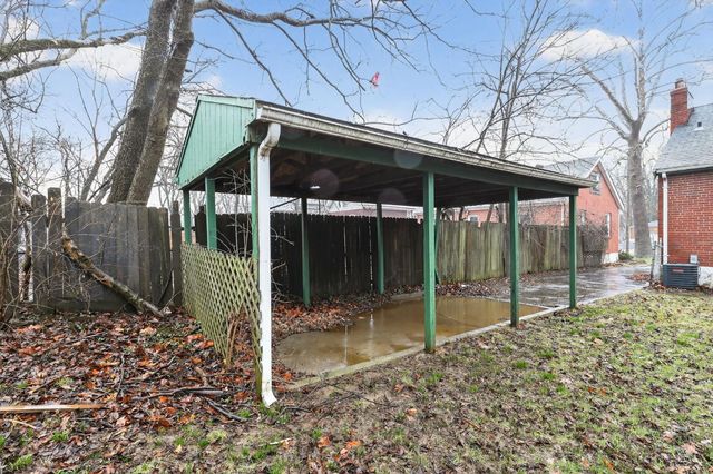 1166 Groesbeck Road, Cincinnati, OH 45224