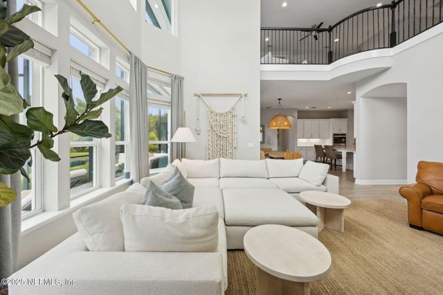 157 KAPALUA Place, St. Johns, FL 32259