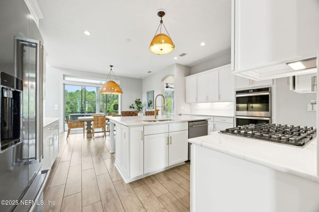 157 KAPALUA Place, St. Johns, FL 32259