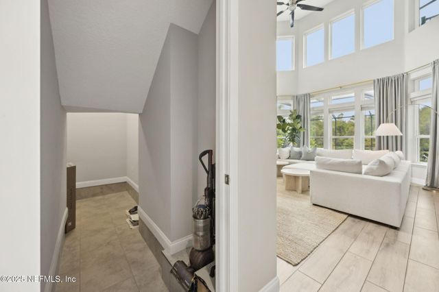 157 KAPALUA Place, St. Johns, FL 32259