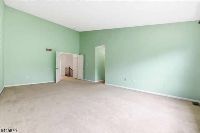 73 Castleton Rd, Montgomery Twp., NJ 08540