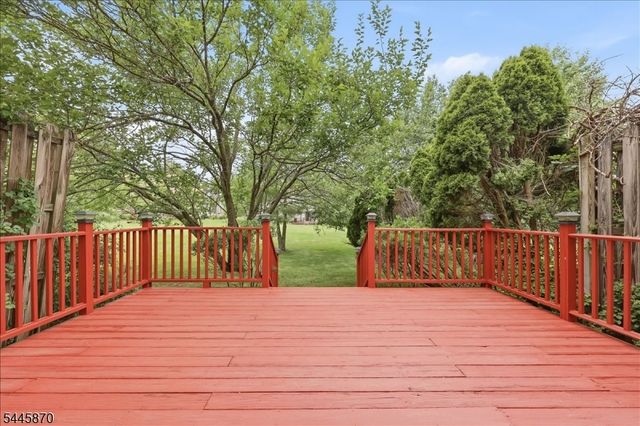 73 Castleton Rd, Montgomery Twp., NJ 08540