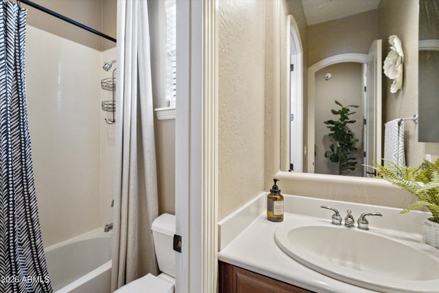 245 N PARKVIEW Court, Litchfield Park, AZ 85340