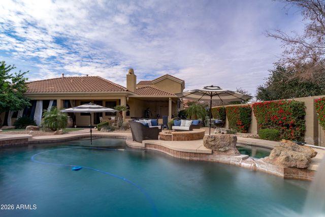 245 N PARKVIEW Court, Litchfield Park, AZ 85340