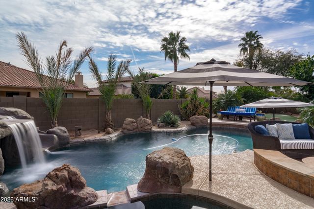 245 N PARKVIEW Court, Litchfield Park, AZ 85340