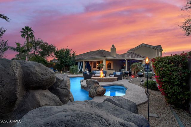 245 N PARKVIEW Court, Litchfield Park, AZ 85340