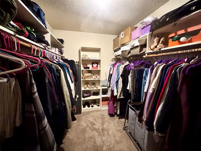 10725 Legg Drive, Kemp, TX 75143