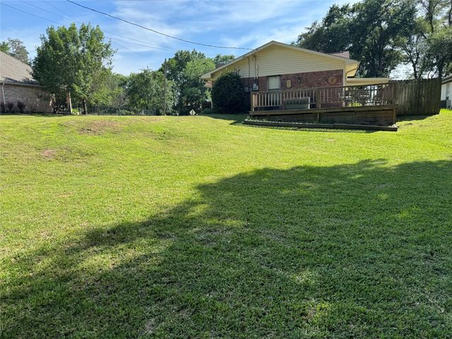 10725 Legg Drive, Kemp, TX 75143