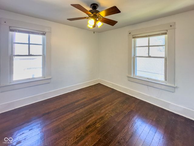 430 W Locust Street, Shelbyville, IN 46176