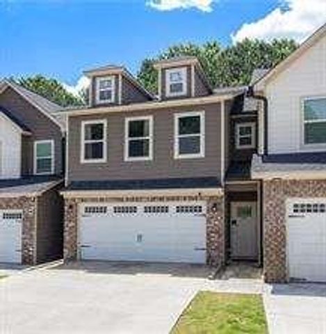 7805 Rock Rose Lane, Fairburn, GA 30213