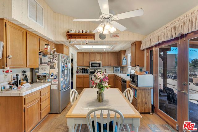 11734 Chisholm Court, Agua Dulce, CA 91390