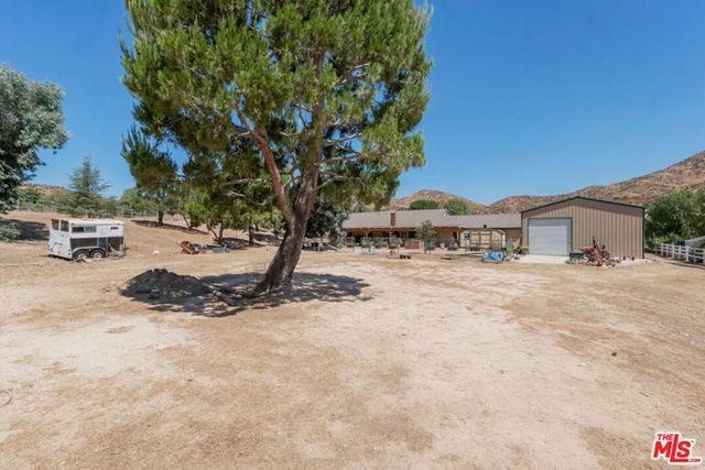 11734 Chisholm Court, Agua Dulce, CA 91390