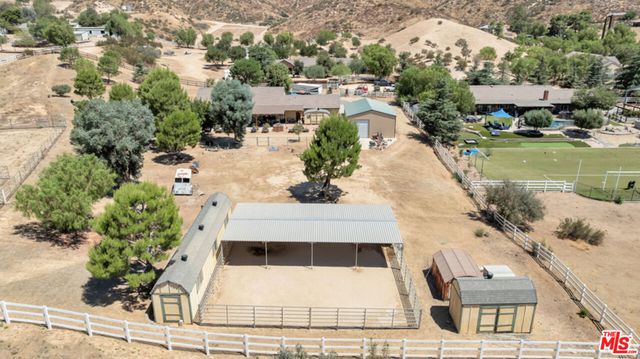 11734 Chisholm Court, Agua Dulce, CA 91390