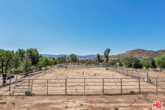11734 Chisholm Court, Agua Dulce, CA 91390