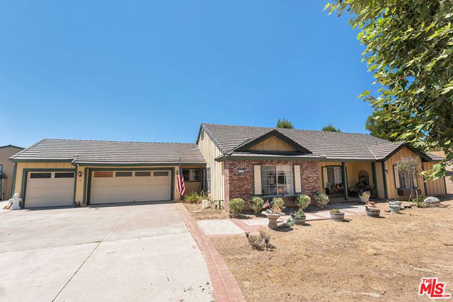 11734 Chisholm Court, Agua Dulce, CA 91390
