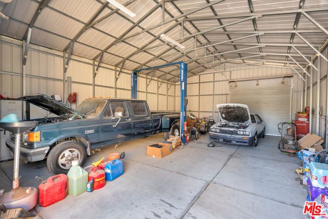 11734 Chisholm Court, Agua Dulce, CA 91390