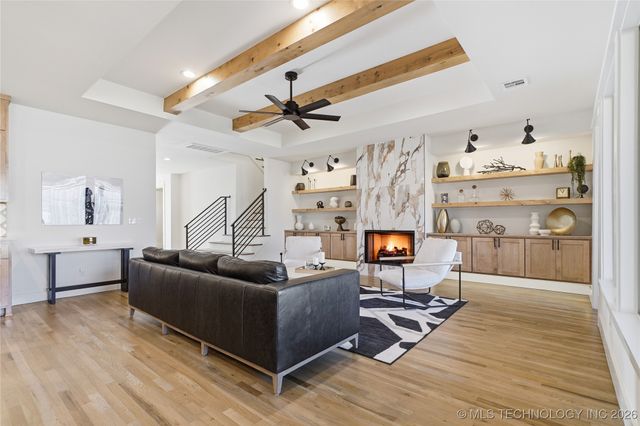 9705 E 116th Place S, Bixby, OK 74008