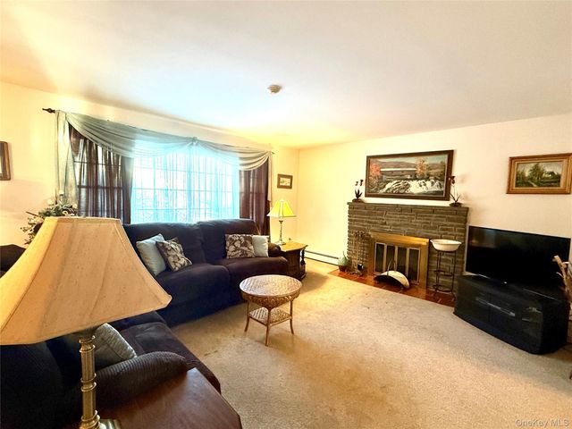 130 Grand Street, Highland, NY 12528