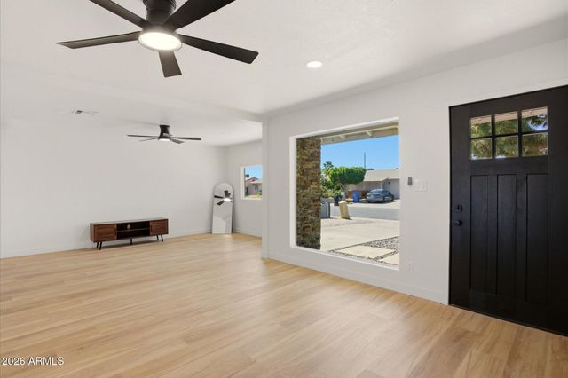 18027 N 34TH Lane, Phoenix, AZ 85053