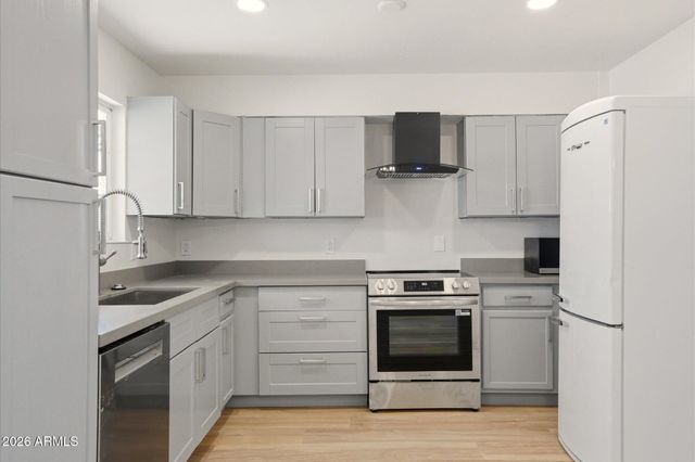 18027 N 34TH Lane, Phoenix, AZ 85053