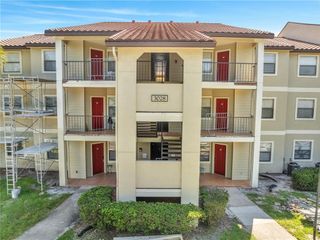 3028 PARKWAY BOULEVARD 104, Kissimmee, FL 34747