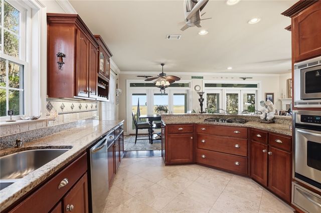 71 Thornhill Drive, Brunswick, GA 31525