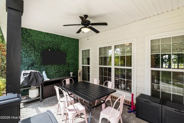 522 River Oaks Lane, Evans, GA 30809