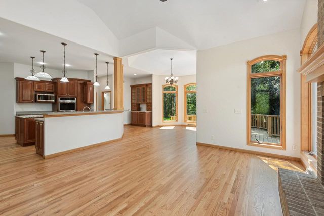 2890 Bridle COURT, Lake Geneva, WI 53147