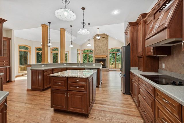 2890 Bridle COURT, Lake Geneva, WI 53147