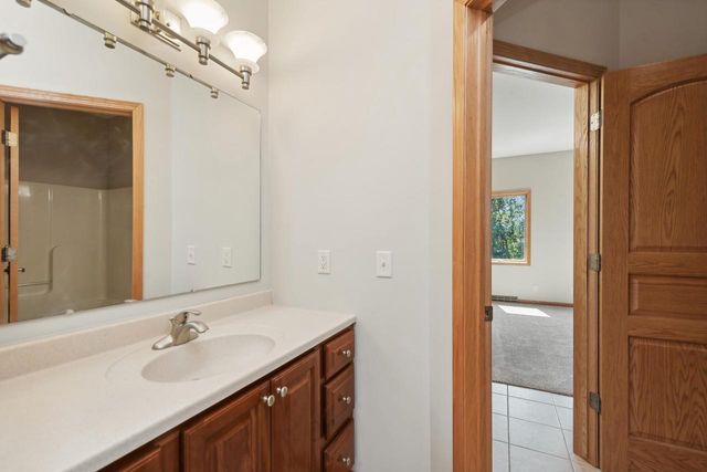 2890 Bridle COURT, Lake Geneva, WI 53147