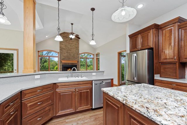 2890 Bridle COURT, Lake Geneva, WI 53147