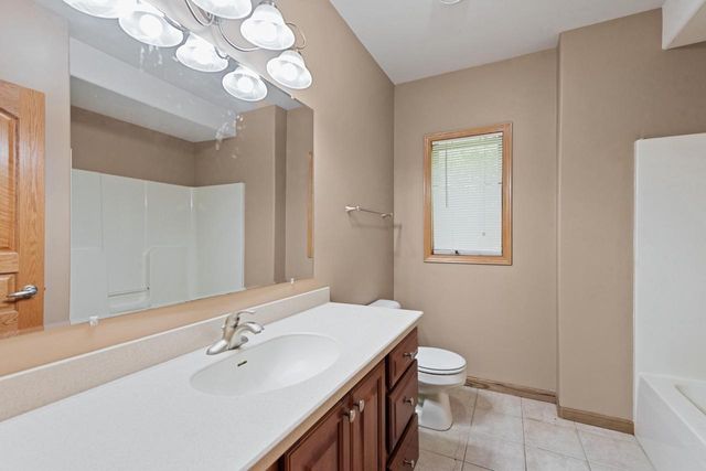 2890 Bridle COURT, Lake Geneva, WI 53147