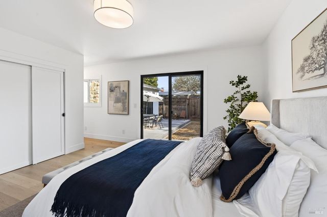 2034 Augustan Ave, Santa Rosa, CA 95404