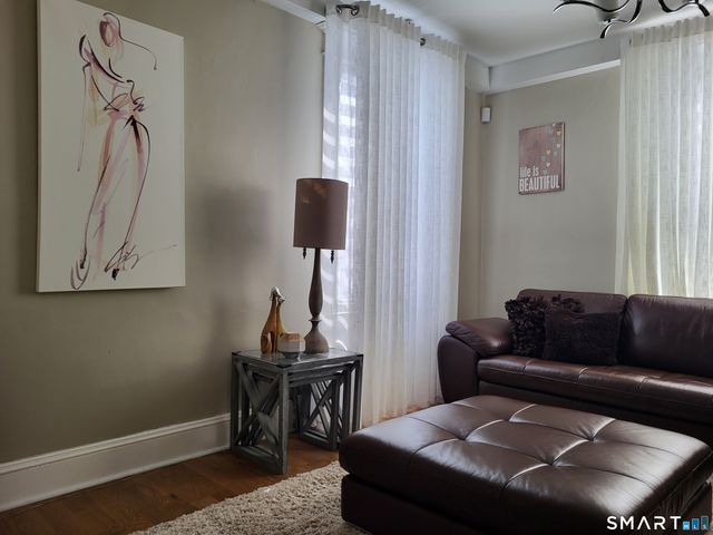 110 Darby Street, Bloomfield, CT 06002