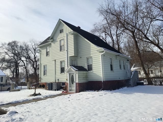 110 Darby Street, Bloomfield, CT 06002