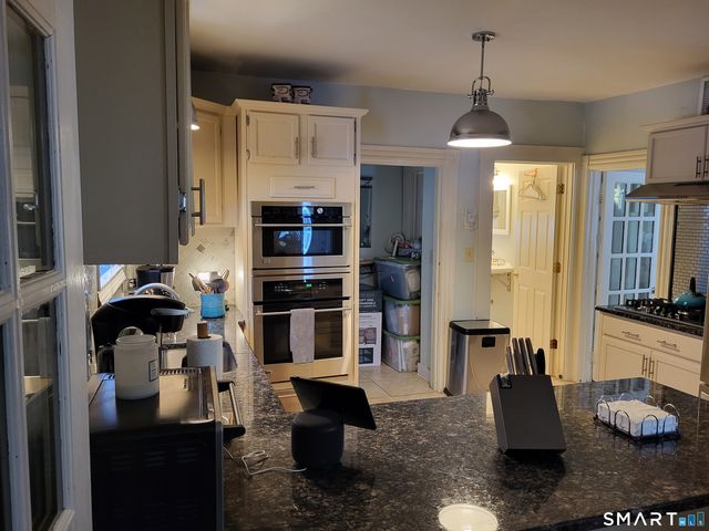 110 Darby Street, Bloomfield, CT 06002