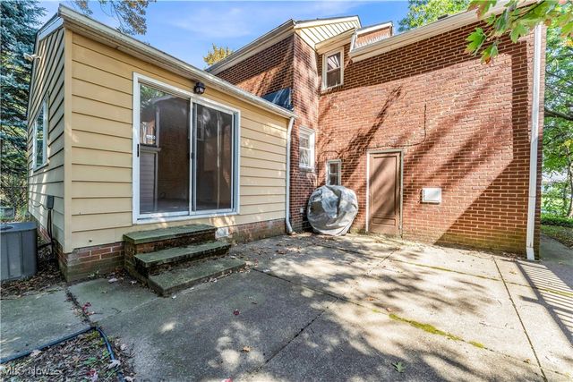 1044 S Belvoir Boulevard, South Euclid, OH 44121