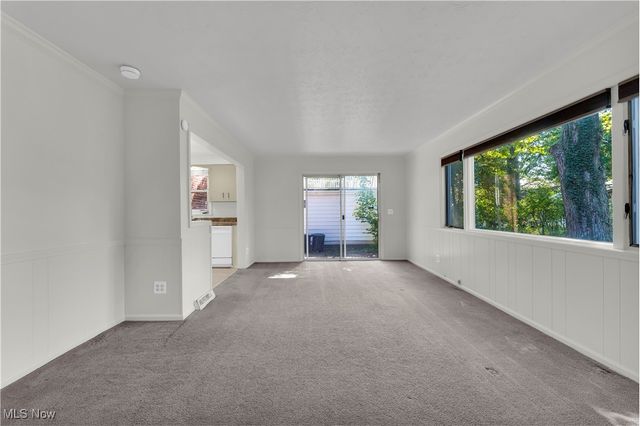 1044 S Belvoir Boulevard, South Euclid, OH 44121