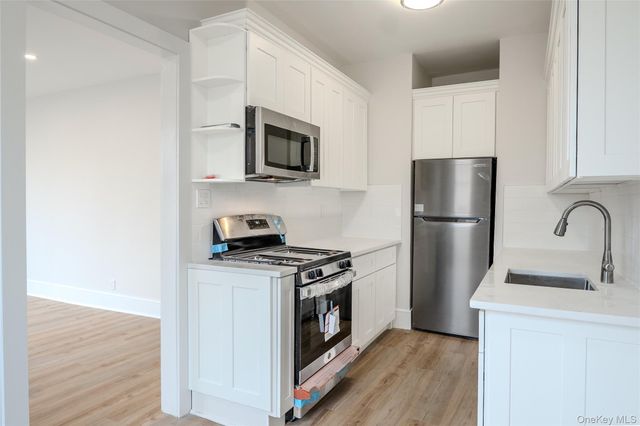 155-17 Sanford Avenue 5B, Flushing, NY 11355