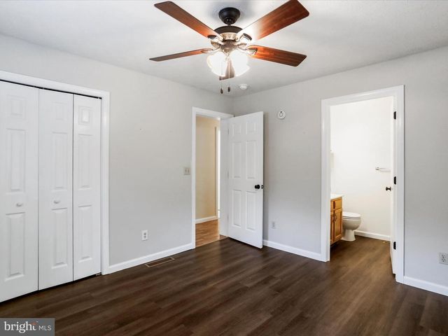 1840 SHADE LN, Berkeley Springs, WV 25411