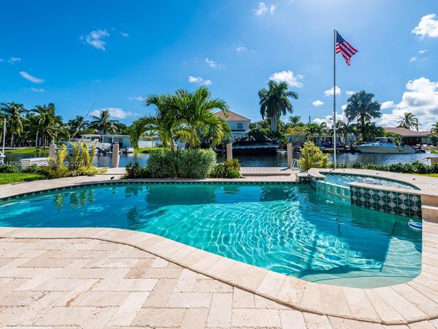2118 NE 15th Street, Fort Lauderdale, FL 33304