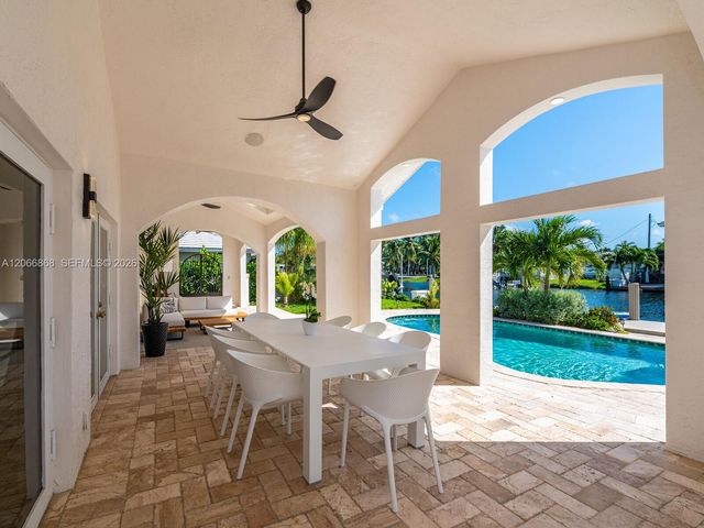 2118 NE 15th Street, Fort Lauderdale, FL 33304