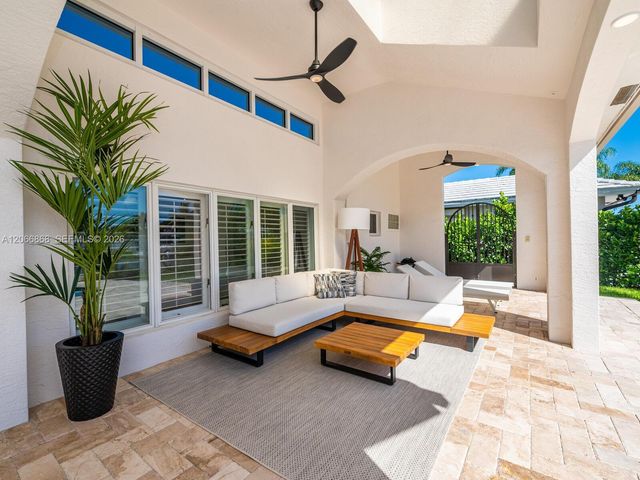 2118 NE 15th Street, Fort Lauderdale, FL 33304