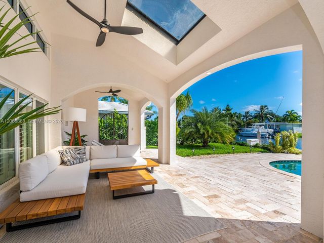 2118 NE 15th Street, Fort Lauderdale, FL 33304