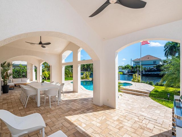 2118 NE 15th Street, Fort Lauderdale, FL 33304