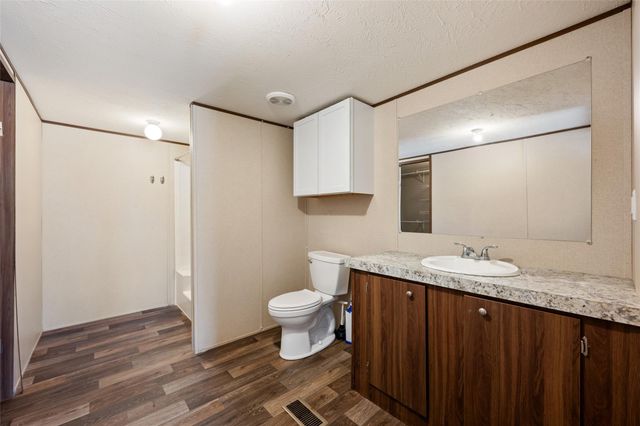 624 S Old Stagecoach RD, Kyle, TX 78640