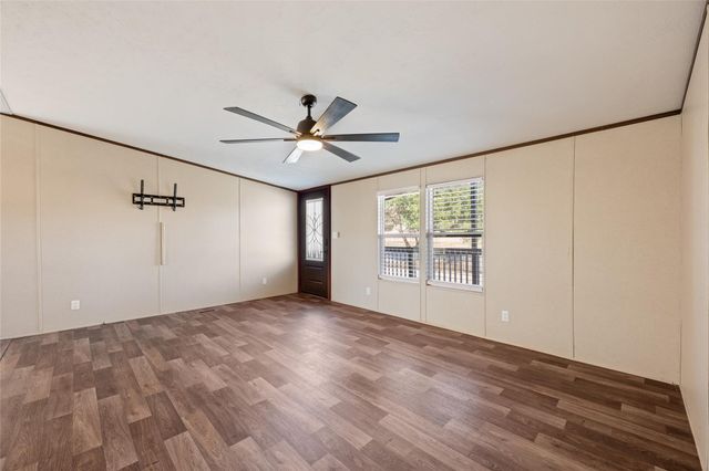 624 S Old Stagecoach RD, Kyle, TX 78640