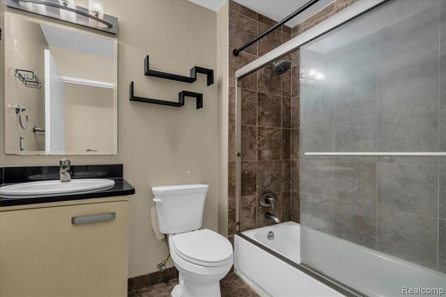 6533 E Jefferson Ave 503, Detroit, MI 48207